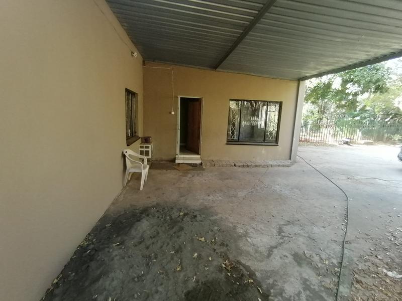 6 Bedroom Property for Sale in Protea Park North West